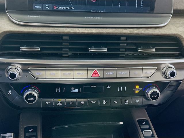 Used 2022 Kia Telluride SX w/ Nightfall Edition Package image 17