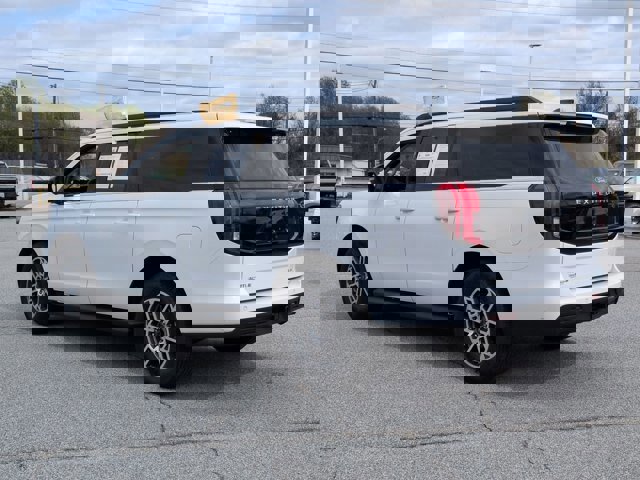 Certified 2025 Ford Expedition Max Active image 3