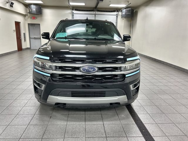 Certified 2022 Ford Expedition Limited AWD/4WD image 2