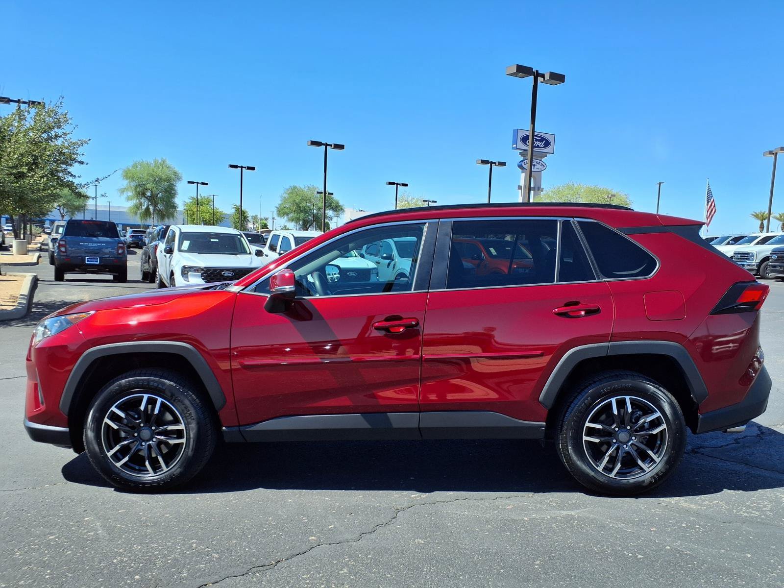 Used 2019 Toyota RAV4 LE w/ All Weather Liner Package AWD/4WD image 3
