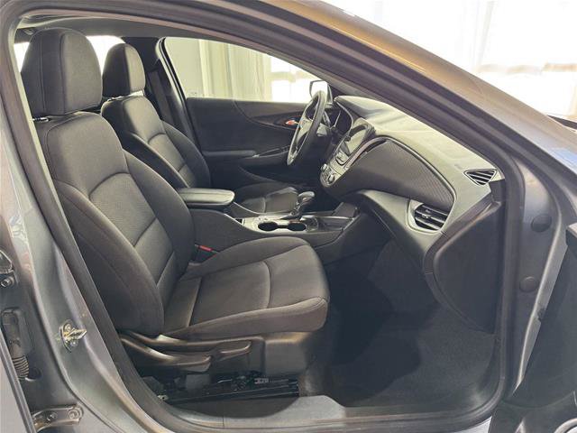 Used 2024 Chevrolet Malibu LT FWD image 23