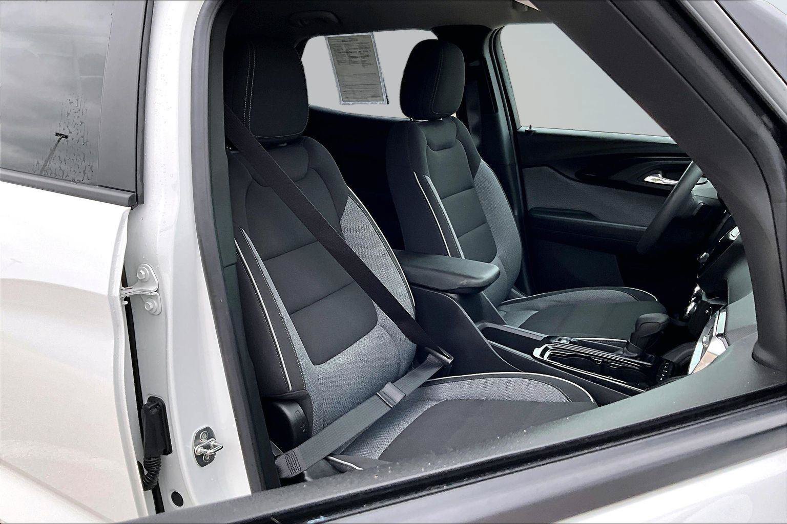 Used 2023 Chevrolet TrailBlazer LT w/ Convenience Package AWD/4WD image 8