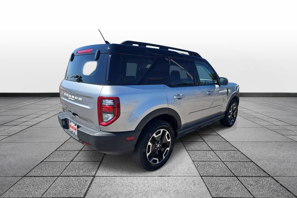 Certified 2022 Ford Bronco Sport Outer Banks w/ Tech Package AWD/4WD image 5