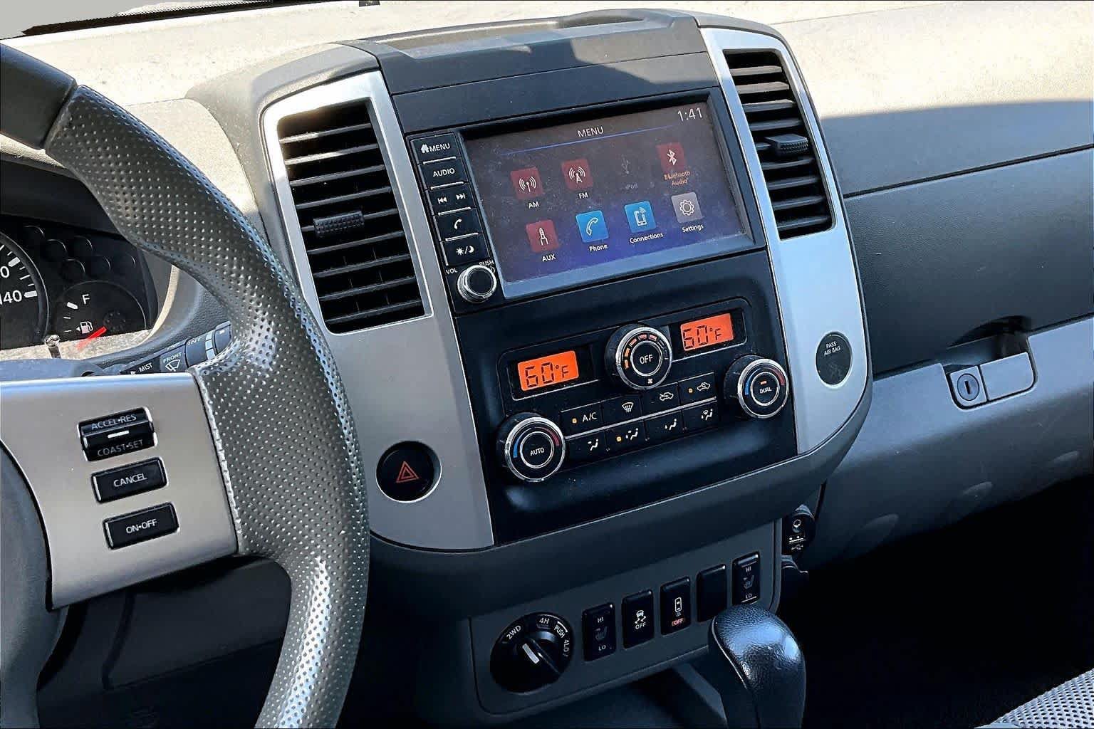Used 2020 Nissan Frontier SV AWD/4WD image 7