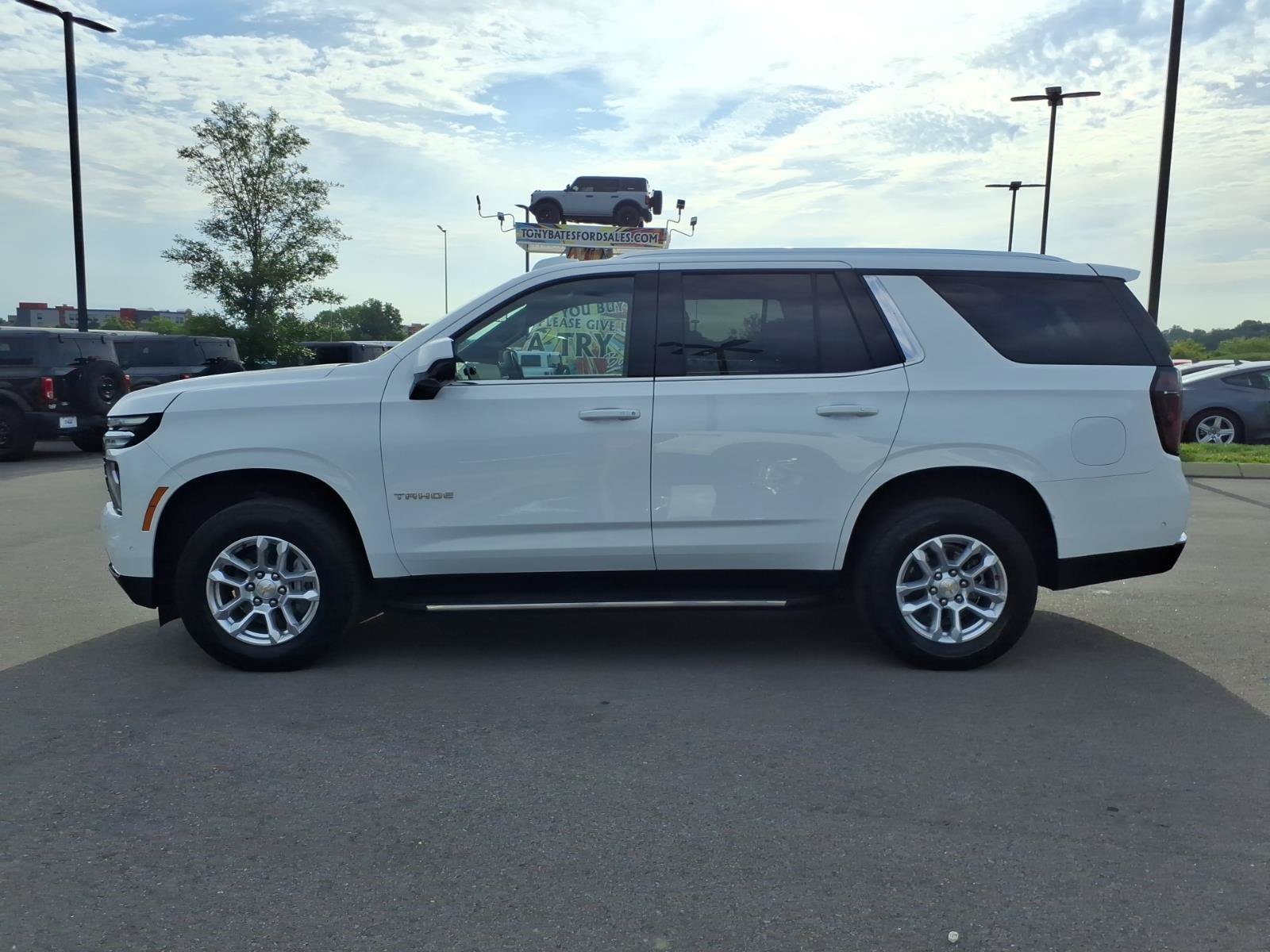 Used 2025 Chevrolet Tahoe LT AWD/4WD image 6