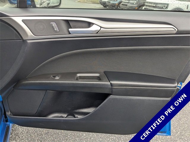 Certified 2020 Ford Fusion SE image 34