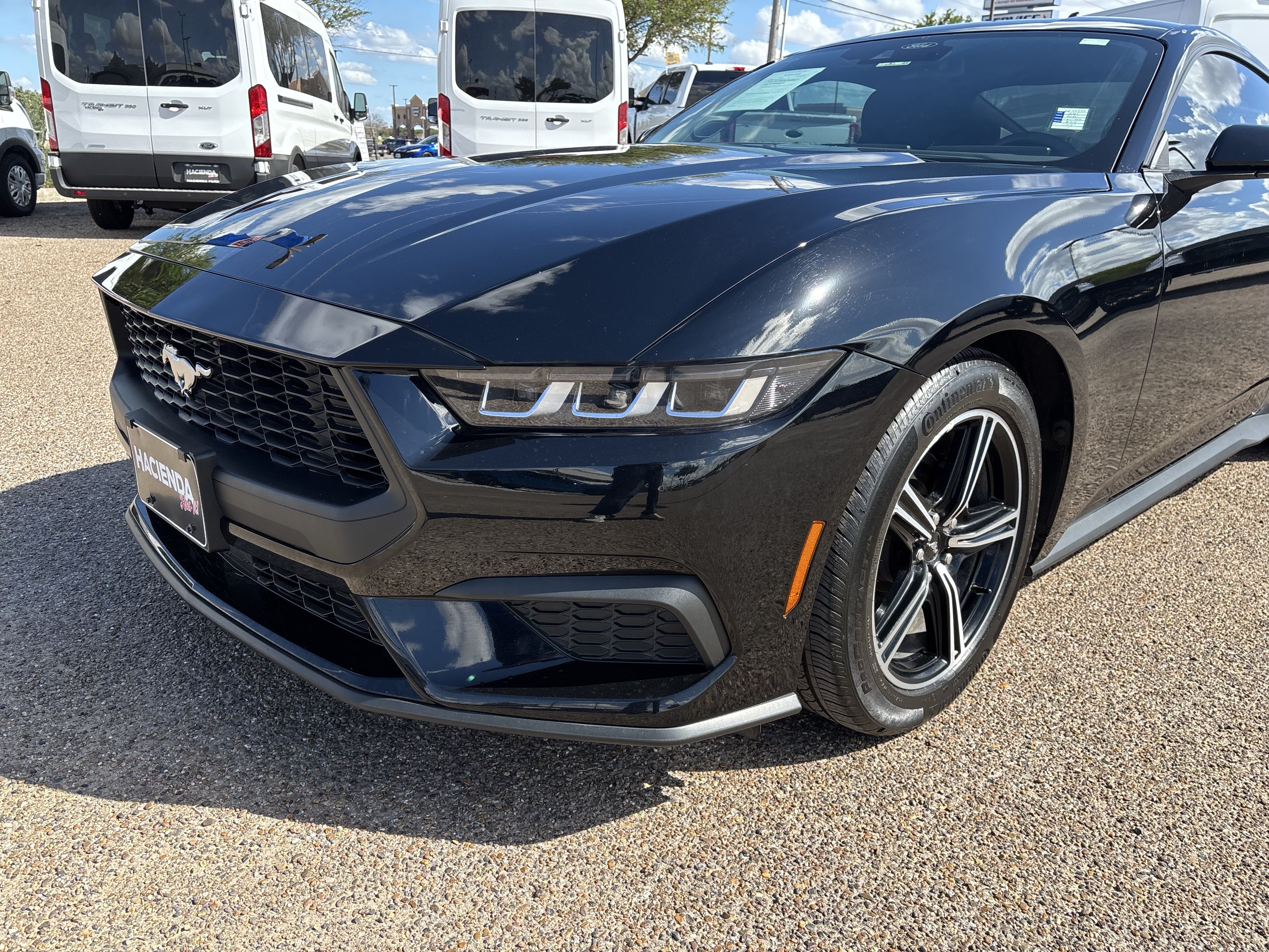 Certified 2025 Ford Mustang Coupe RWD image 7