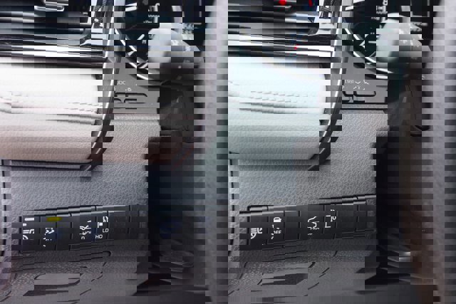 Used 2023 Toyota Camry LE image 20