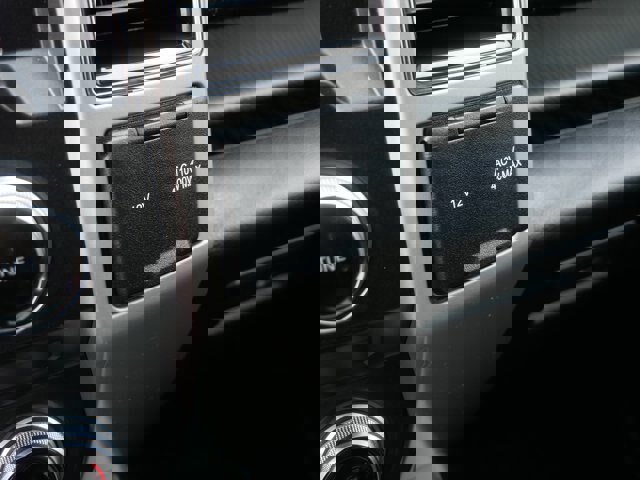 Certified 2018 Ford F150 Lariat w/ Equipment Group 502A Luxury image 27