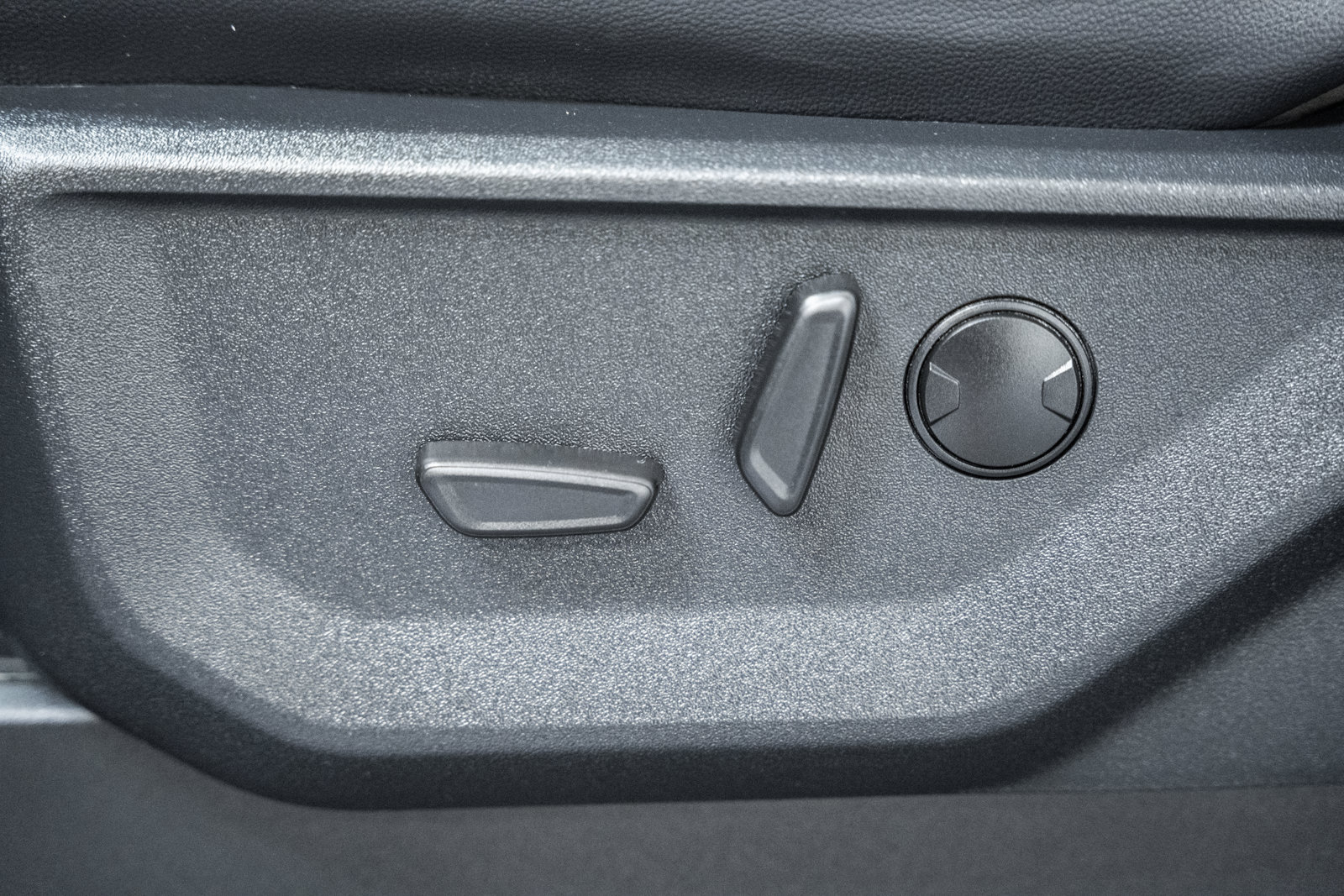 Certified 2025 Ford F150 Lariat AWD/4WD image 43