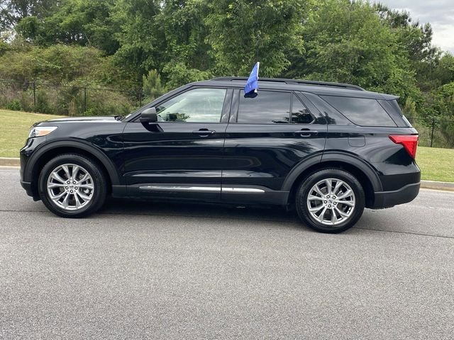 Certified 2020 Ford Explorer XLT w/ Equipment Group 202A RWD image 10