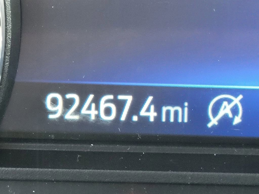 Certified 2020 Ford Explorer XLT w/ Equipment Group 202A image 34