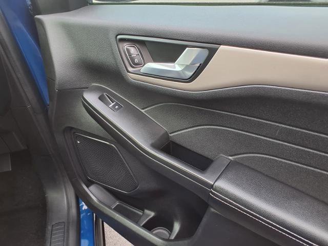Certified 2022 Ford Escape SEL AWD/4WD image 26