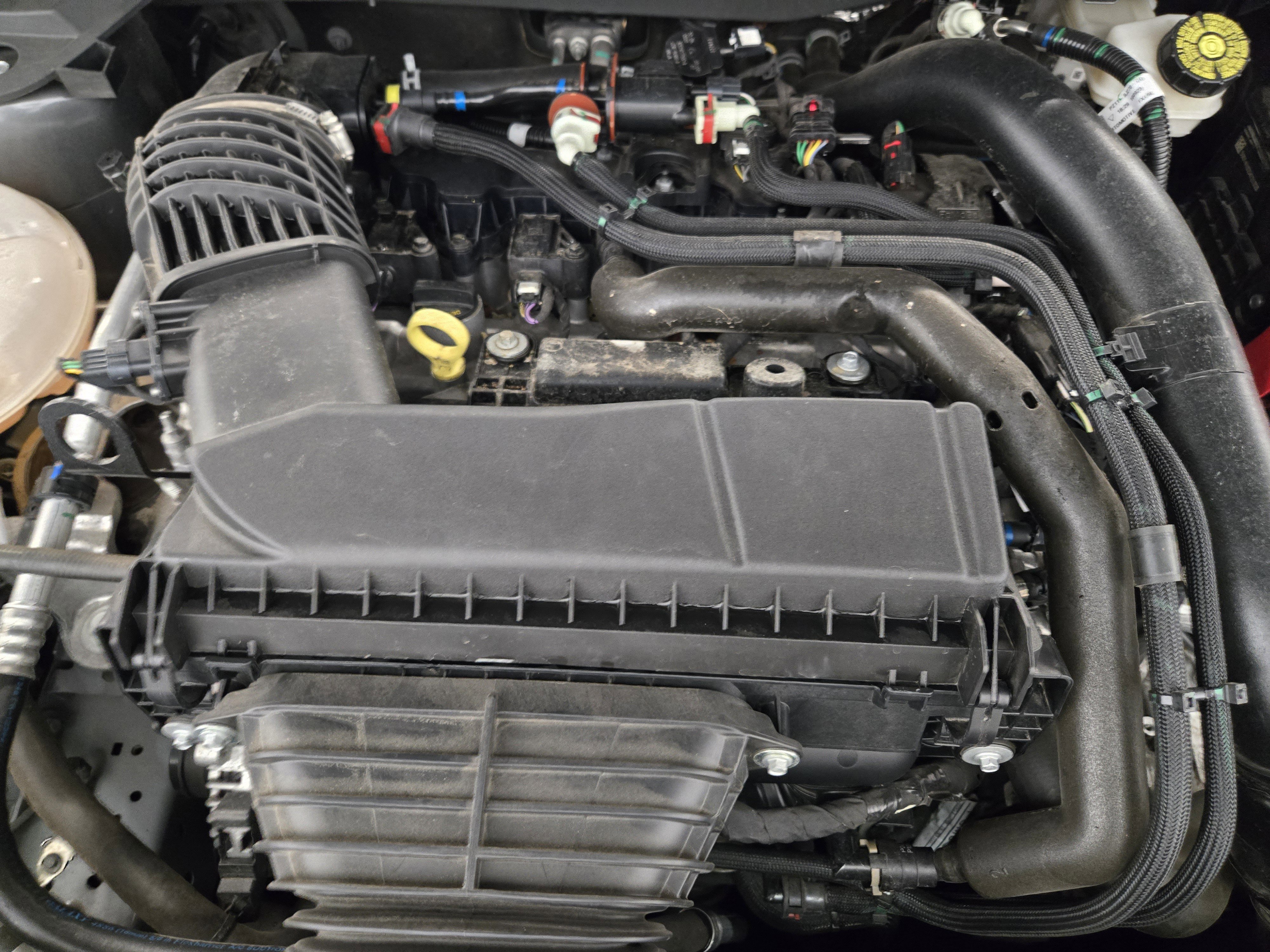 Certified 2023 Ford Escape ST-Line Select w/ Tech Pack #1 AWD/4WD image 30