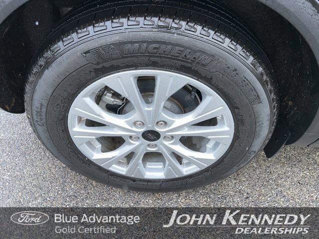 Certified 2025 Ford Escape Active w/ Cold Weather Package image 11