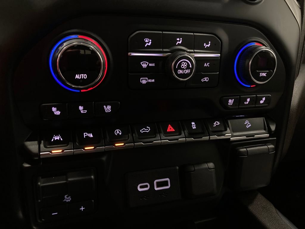 Used 2019 Chevrolet Silverado 1500 LTZ w/ LTZ Premium Package image 29