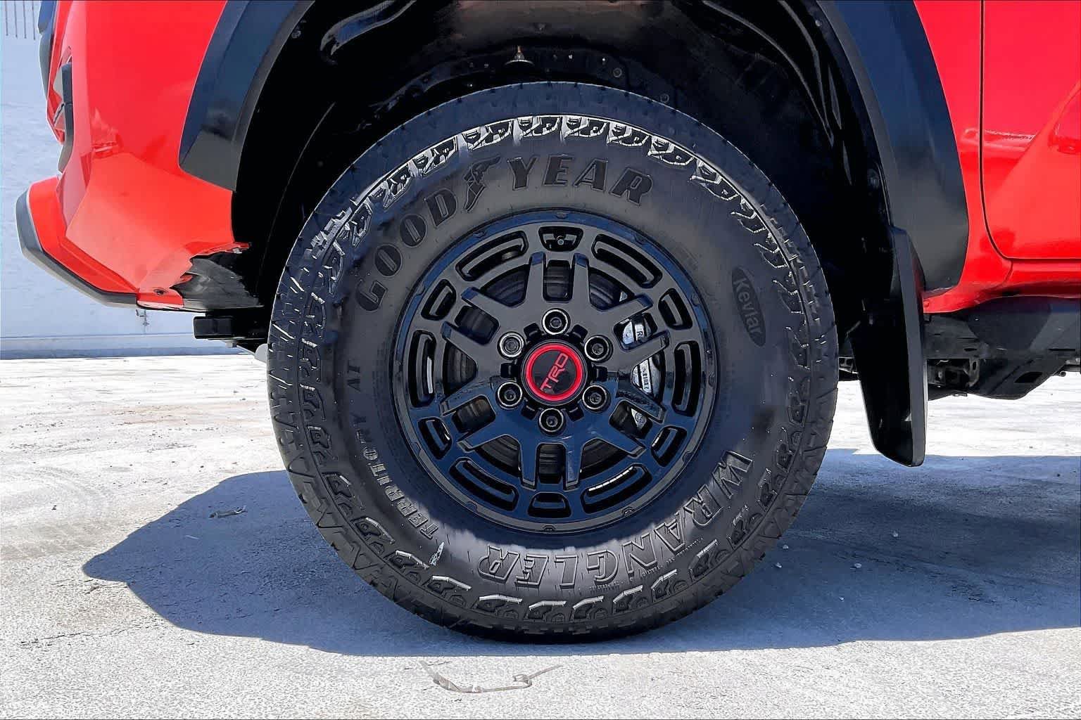 Used 2023 Toyota Tacoma TRD Pro AWD/4WD image 8