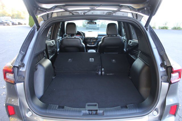 Certified 2024 Ford Escape ST-Line w/ Tech Pack #1 AWD/4WD image 18
