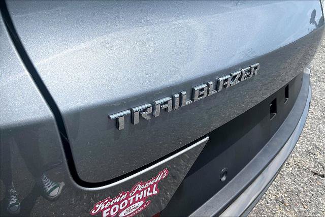 Used 2023 Chevrolet TrailBlazer ACTIV w/ Technology Package FWD image 8
