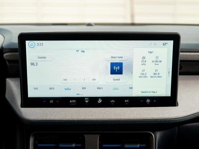 Certified 2025 Ford Maverick XLT w/ Equipment Group 301A image 20