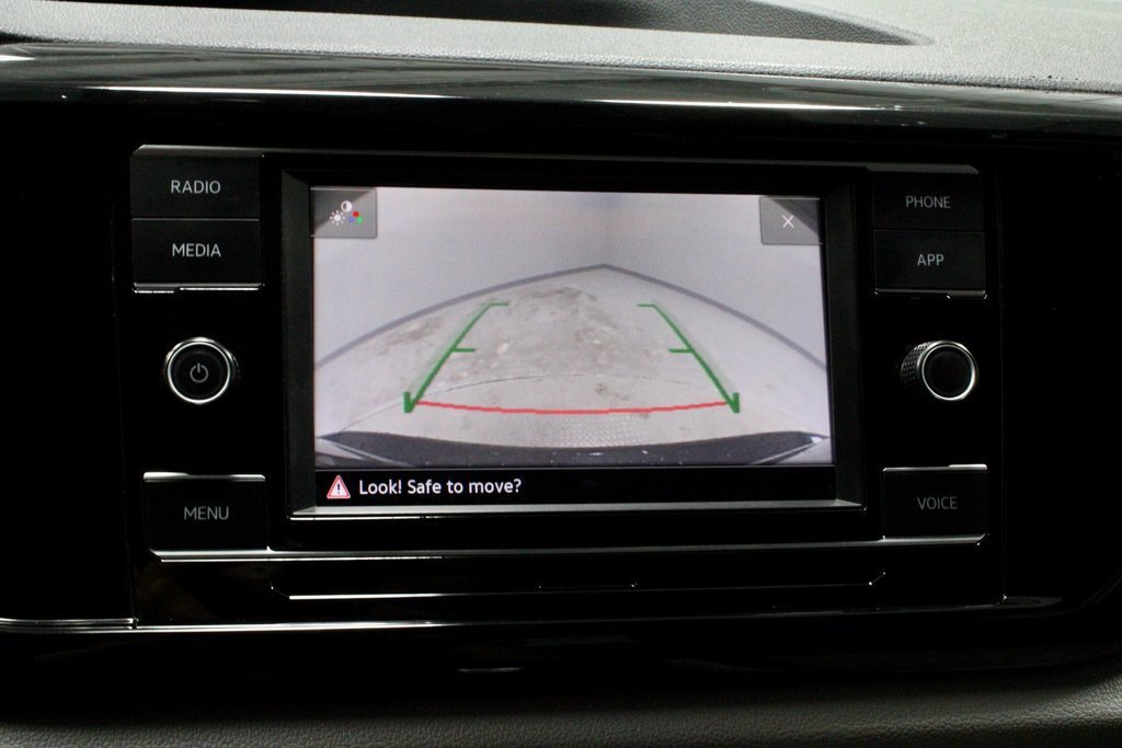 Used 2024 Volkswagen Taos S image 9