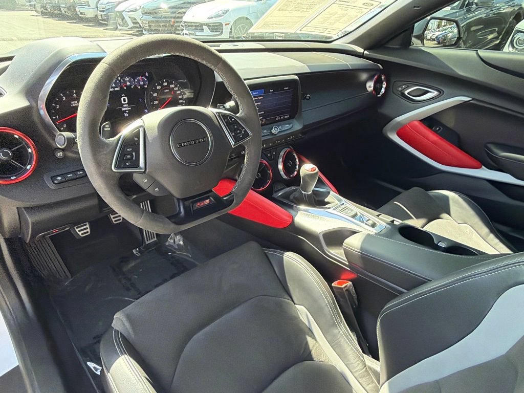 Used 2022 Chevrolet Camaro SS RWD image 29