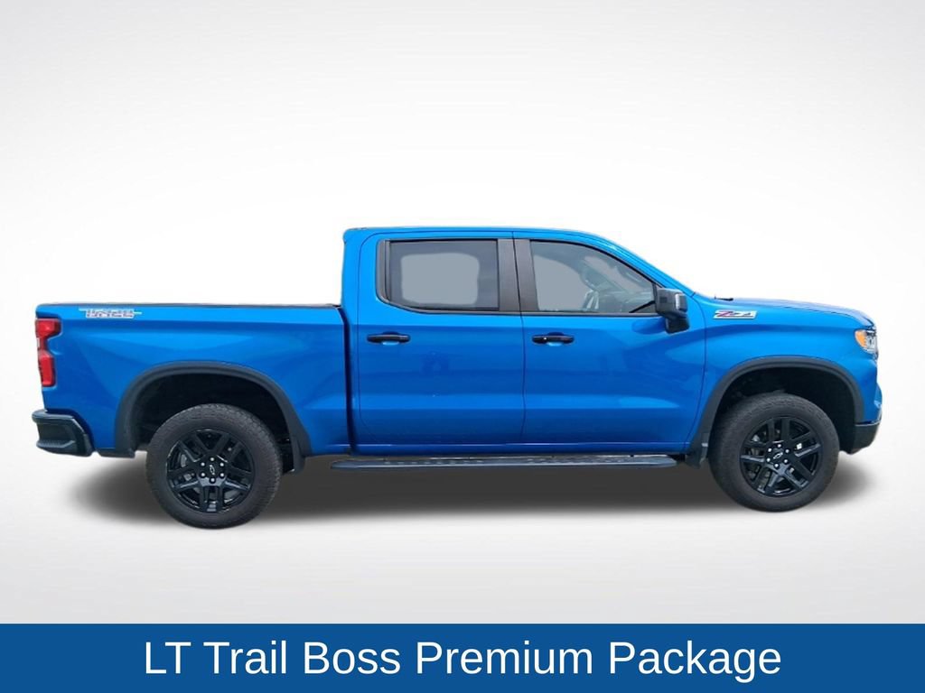 Used 2022 Chevrolet Silverado 1500 LT Trail Boss w/ LT Trail Boss Premium Package AWD/4WD image 8