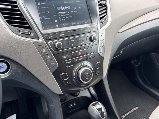 Used 2019 Hyundai Santa Fe XL FWD image 35