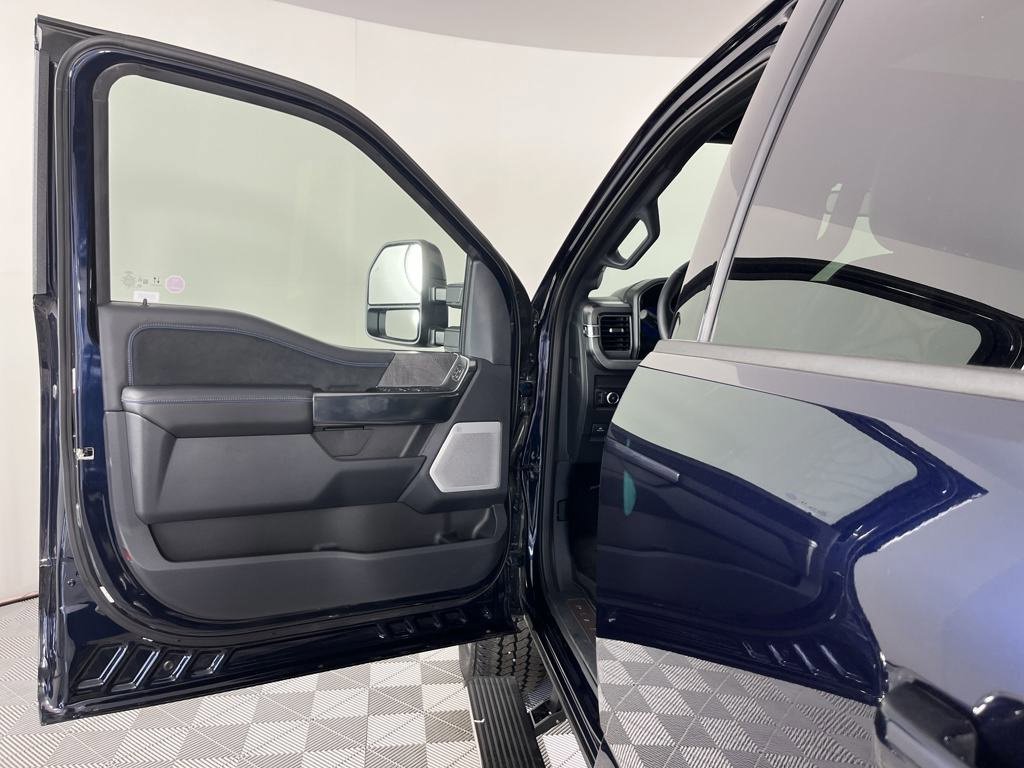 Certified 2025 Ford F350 Platinum image 10