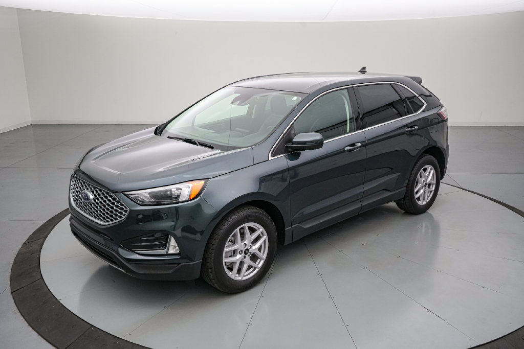Certified 2024 Ford Edge SEL w/ Convenience Package AWD/4WD image 8