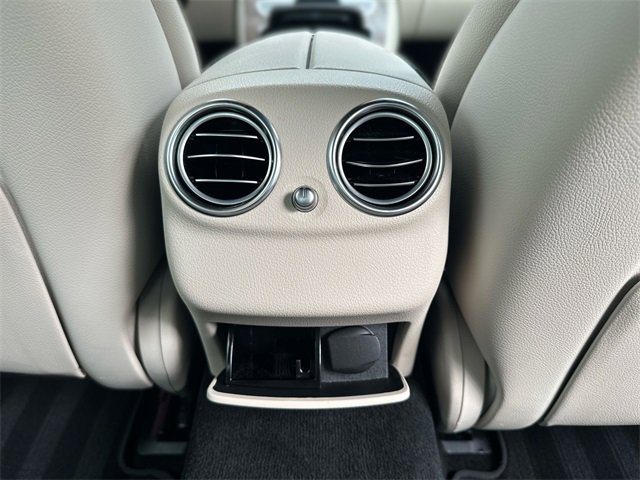 Used 2022 Mercedes-Benz E 350 Sedan image 25