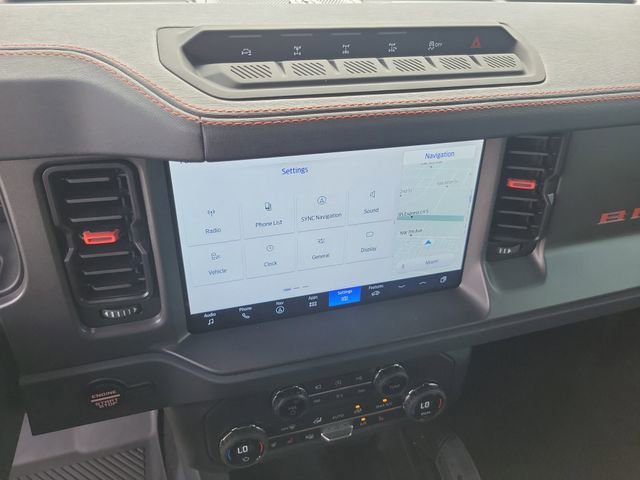 Certified 2025 Ford Bronco Raptor w/ Interior Carbon Fiber Pack AWD/4WD image 27