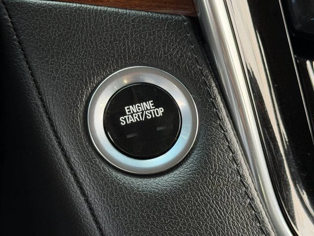 Used 2017 Cadillac Escalade Luxury AWD/4WD image 39
