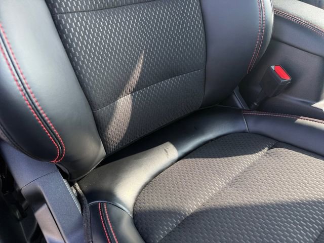 Certified 2025 Ford Escape ST-Line image 16