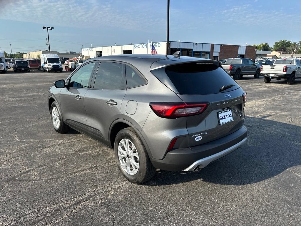 Certified 2025 Ford Escape Active AWD/4WD image 7