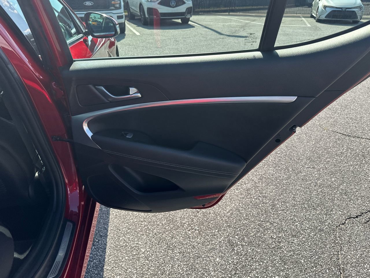 Used 2019 Genesis G70 2.0T Advanced RWD image 16