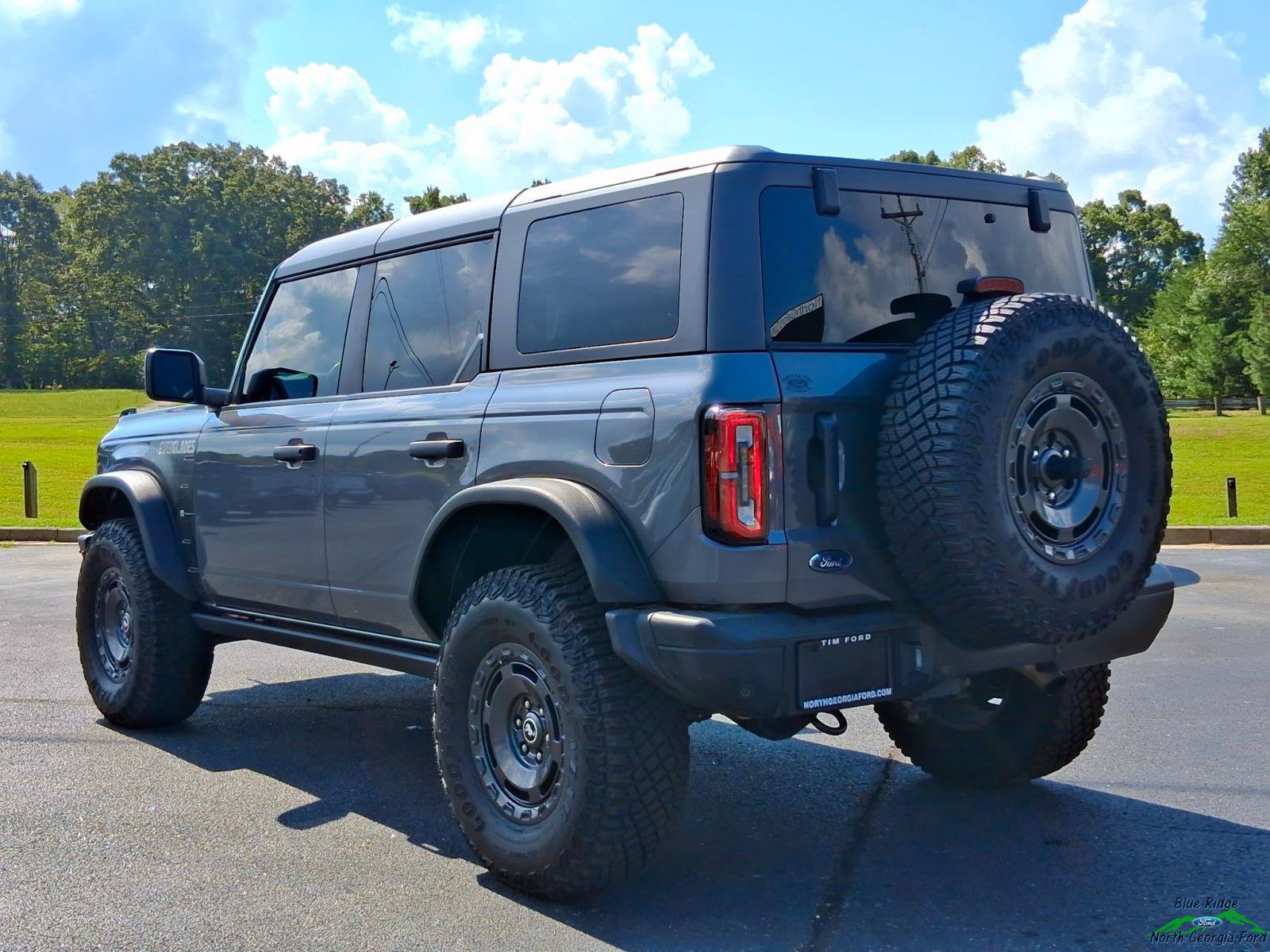 Certified 2024 Ford Bronco Everglades AWD/4WD image 3