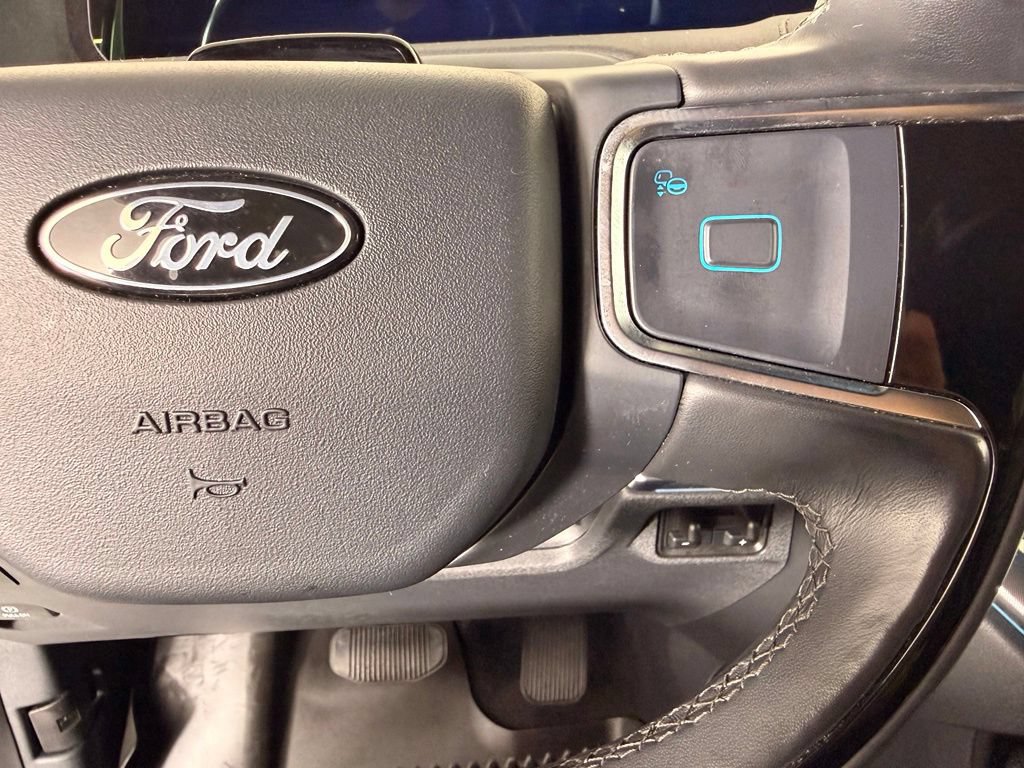 Certified 2025 Ford Expedition Tremor AWD/4WD image 24
