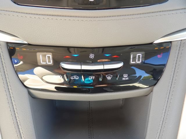 Used 2021 Cadillac XT5 Premium Luxury FWD image 22