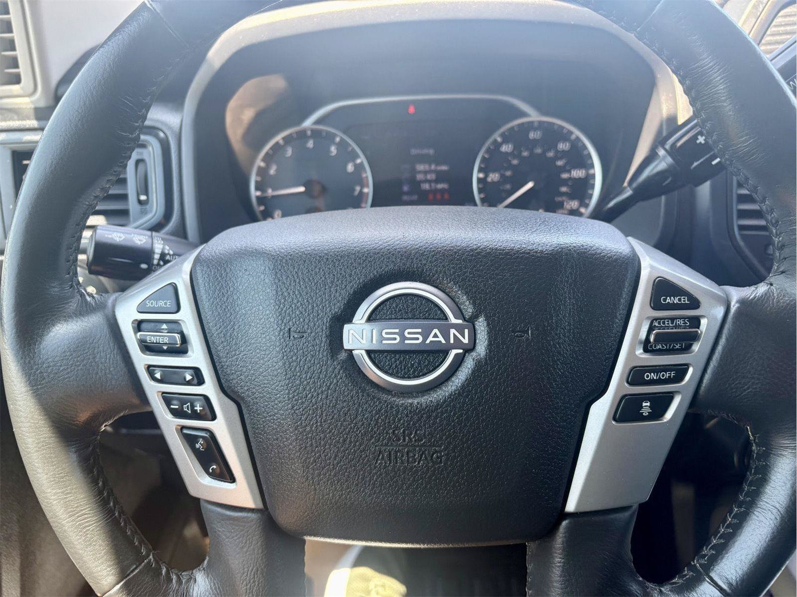 Used 2024 Nissan Titan SV w/ SV Convenience Package AWD/4WD image 18