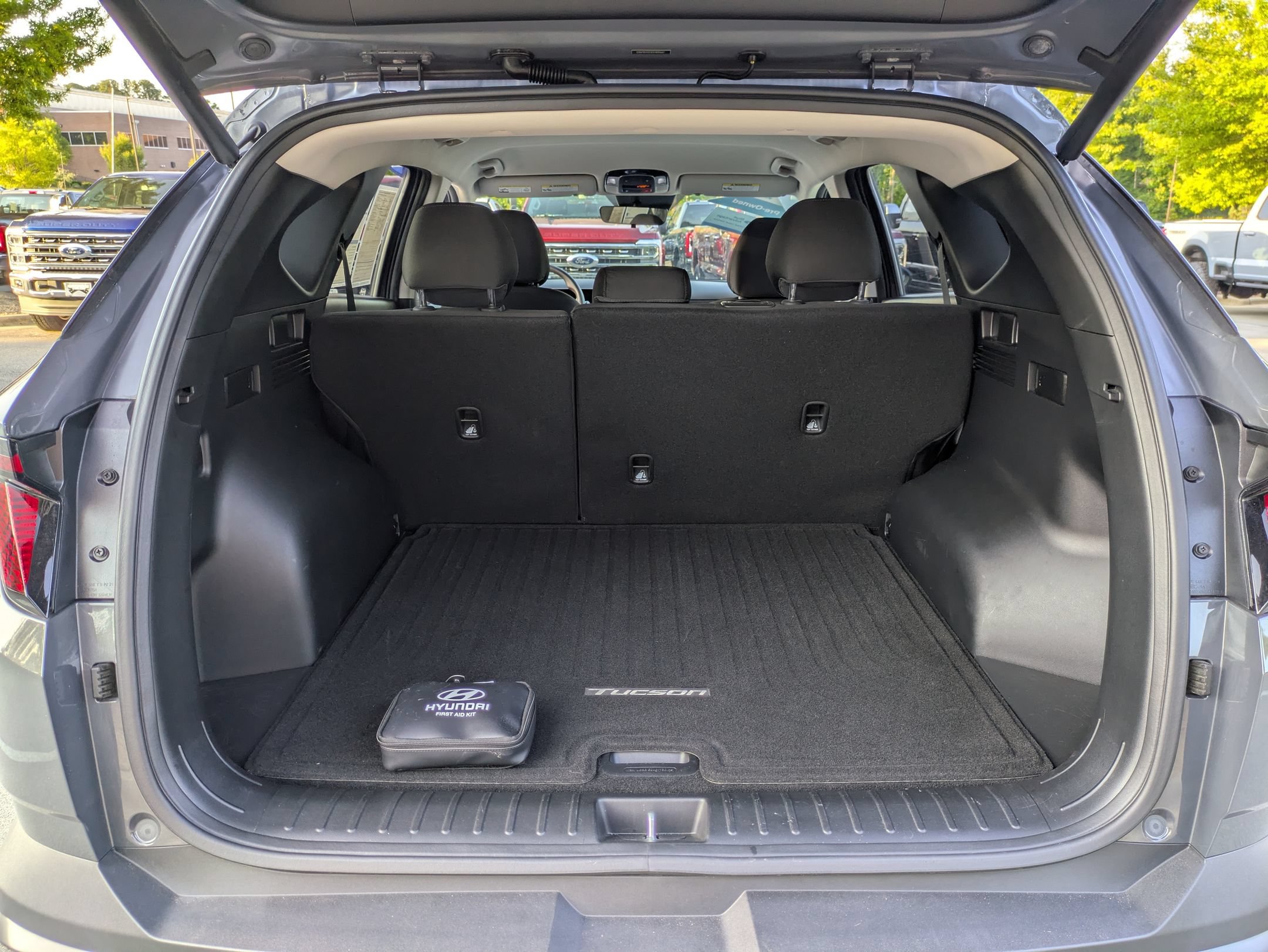 Used 2025 Hyundai Tucson SEL FWD image 35