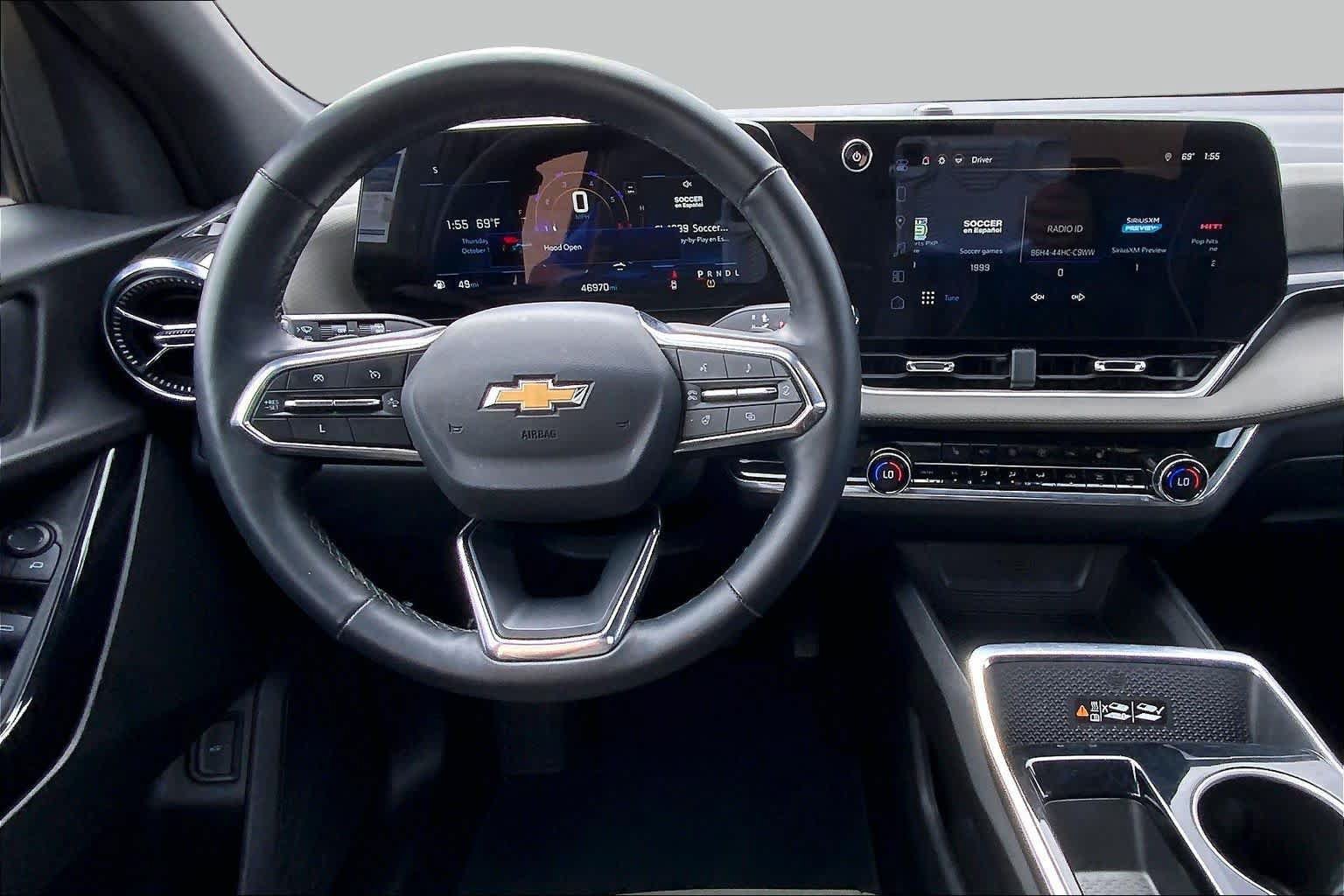 Used 2025 Chevrolet Equinox LT w/ Convenience Package II FWD image 6