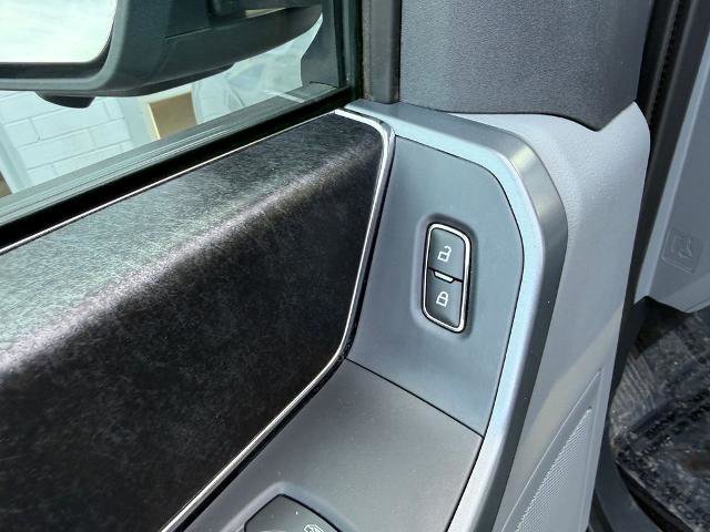 Certified 2021 Ford F150 XLT w/ Equipment Group 302A High image 37