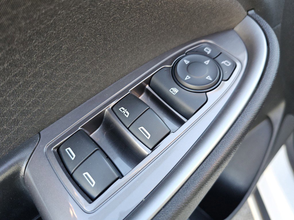 Used 2023 Chevrolet Malibu LT image 27