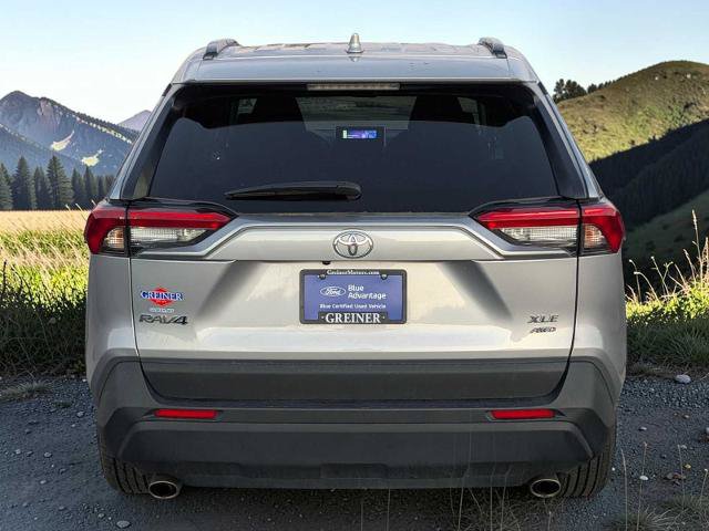 Used 2025 Toyota RAV4 XLE AWD/4WD image 4