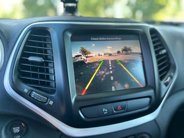 Used 2018 Jeep Cherokee Trailhawk w/ Quick Order Package 27L AWD/4WD image 21