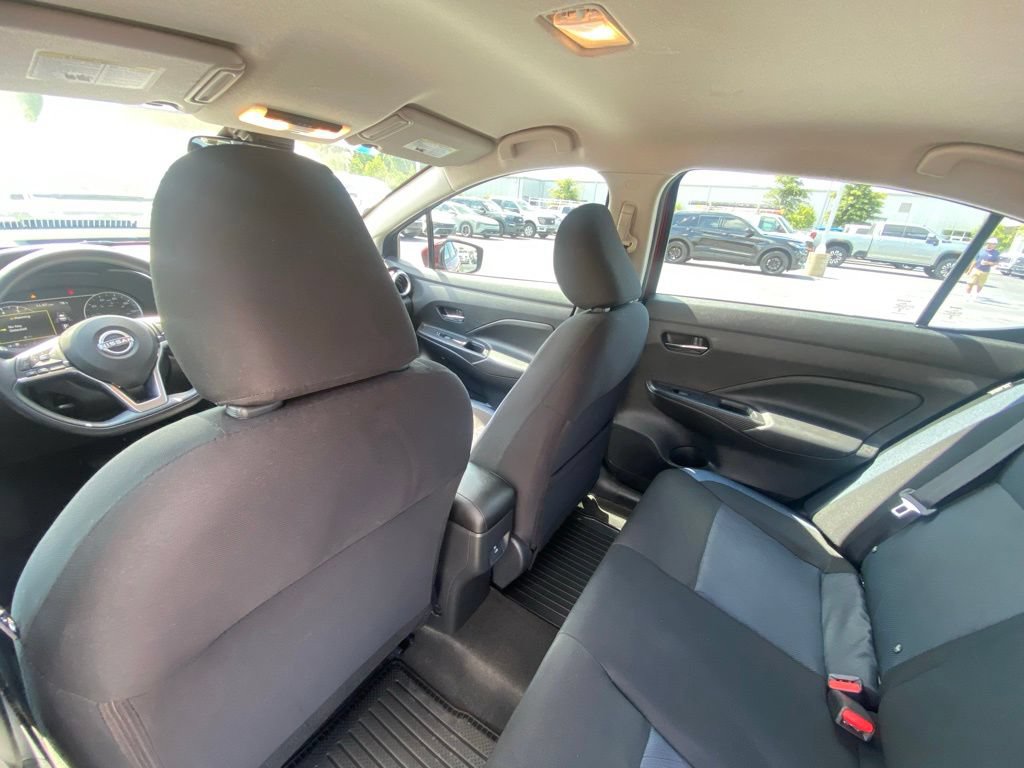 Used 2025 Nissan Versa SV w/ Trunk Package FWD image 22