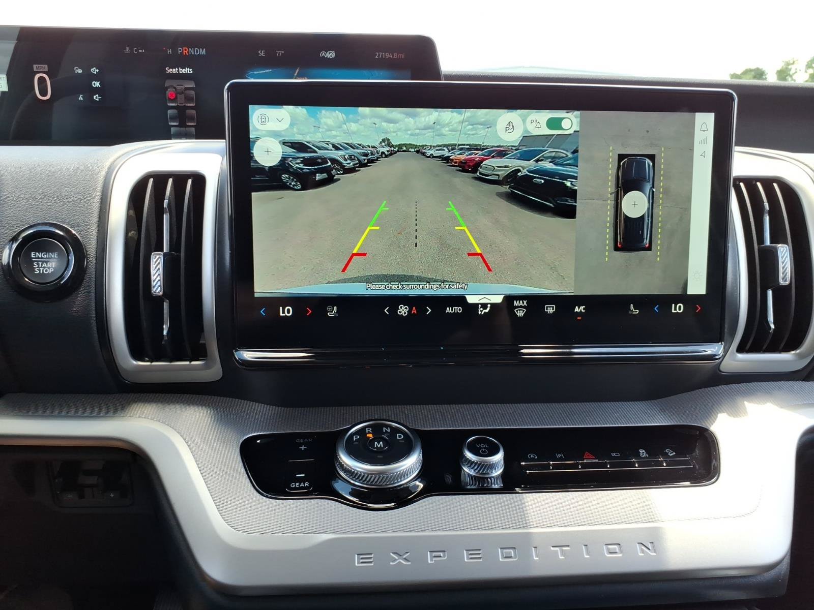 Certified 2025 Ford Expedition Active AWD/4WD image 18