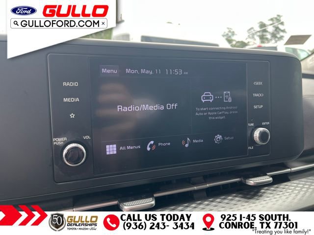 Used 2023 Kia Carnival LX FWD image 25