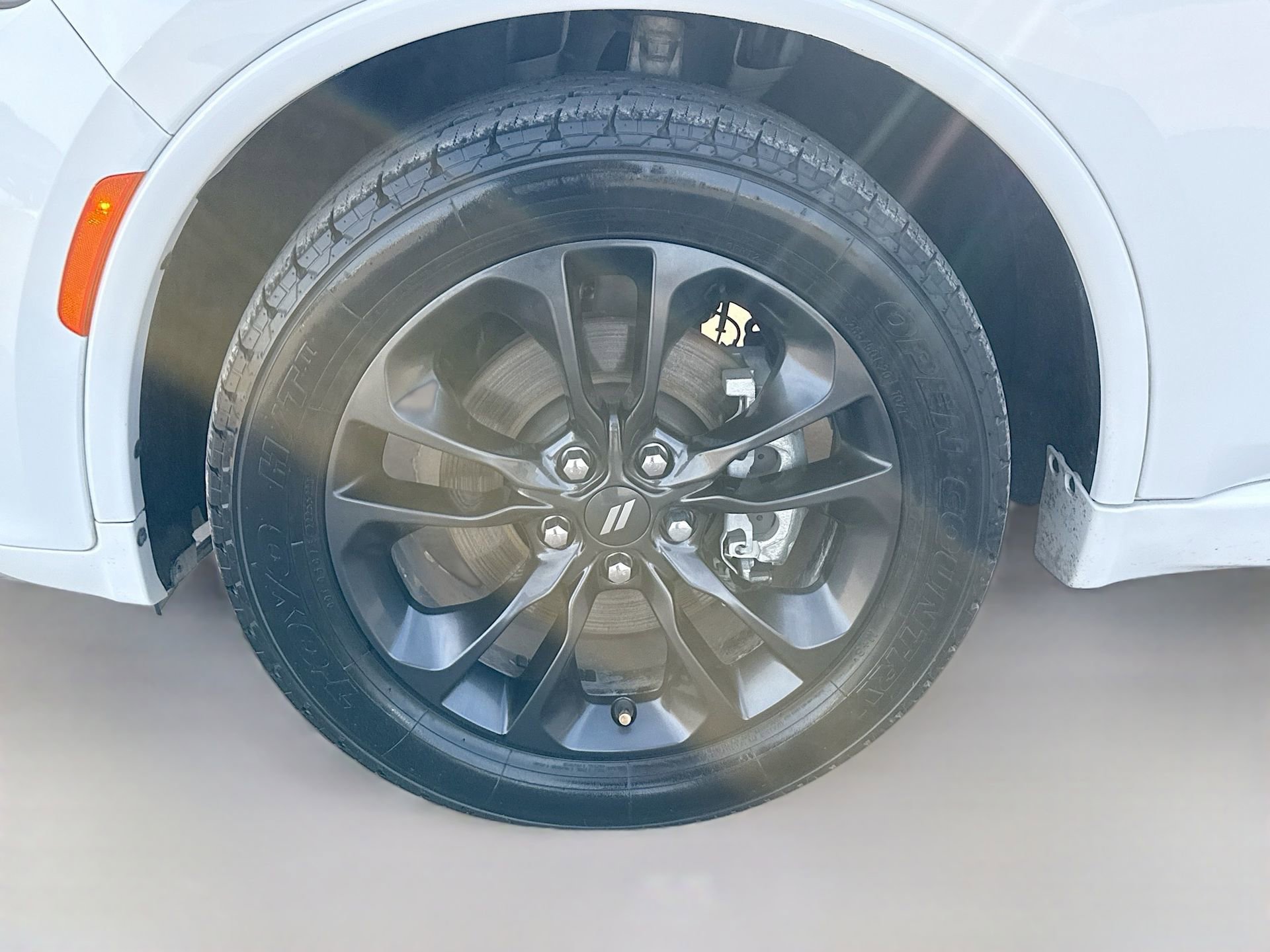 Used 2022 Dodge Durango GT image 37